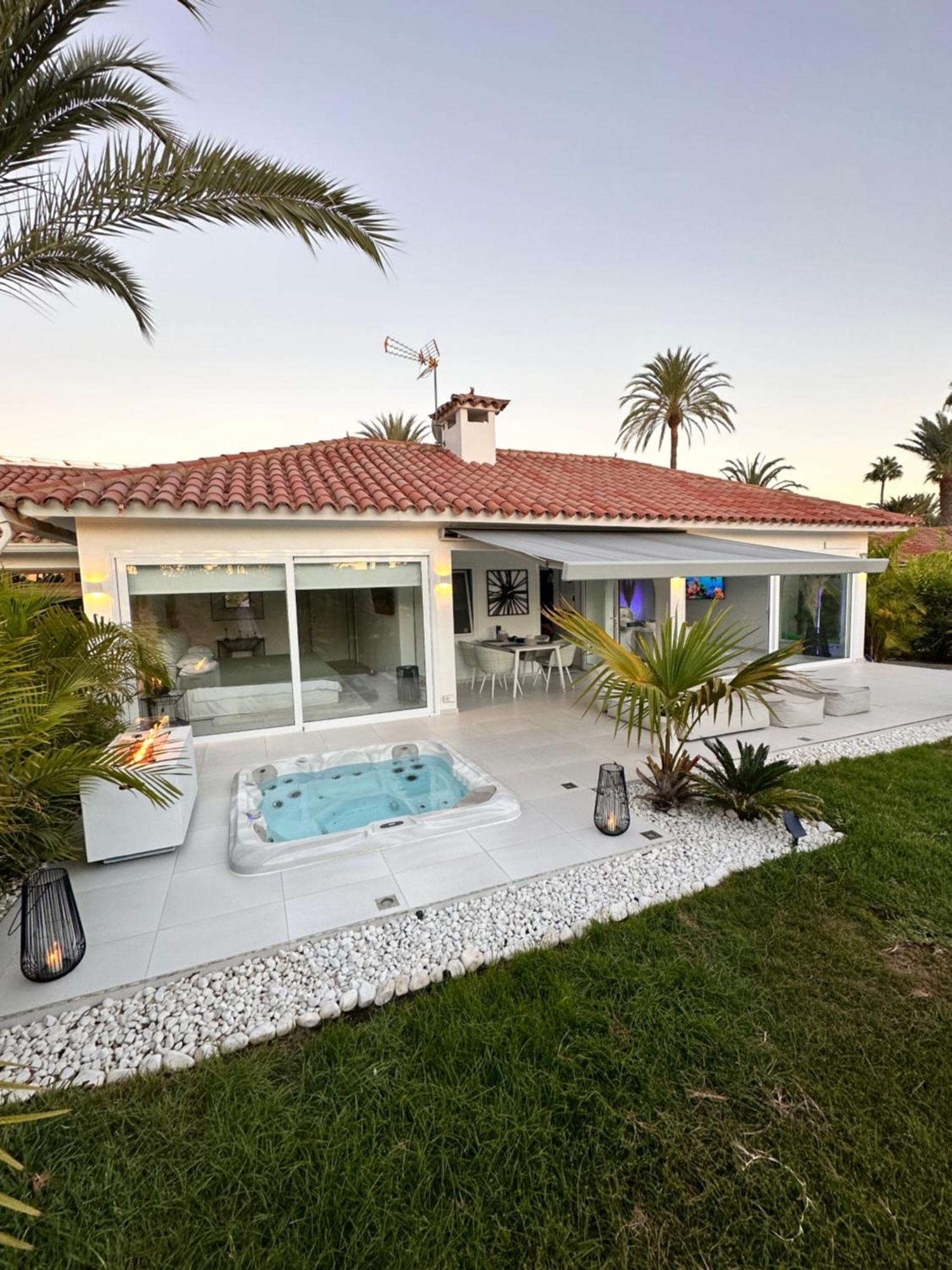 Sun Club P65 Premium Bungalow Maspalomas  Exterior foto